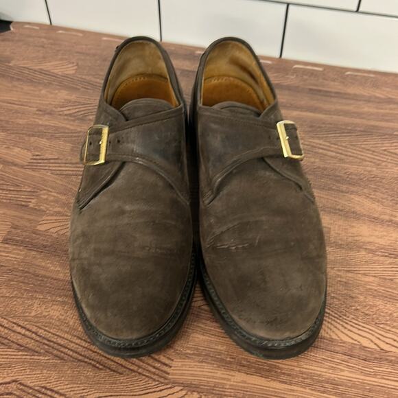 Cole Haan Brown Suede Shoes Loafers Brass Buckle Men's Size 8.5D Vibram Soles - Picture 2 of 8